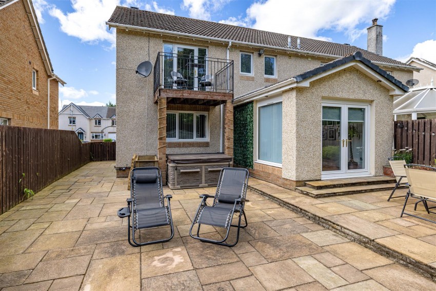 Images for 8 Tweedbank Avenue, Tweedbank, Galashiels