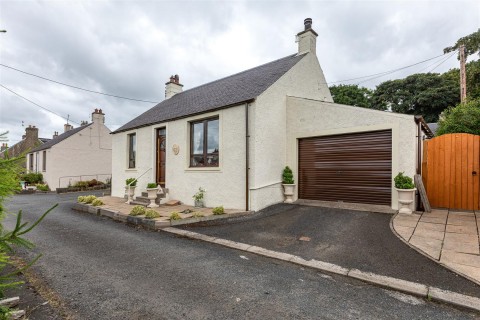 View Full Details for 6 Sunny Brae, Ancrum