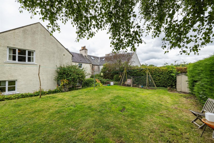 Images for Quarry's Cottage, Redpath, Earlston