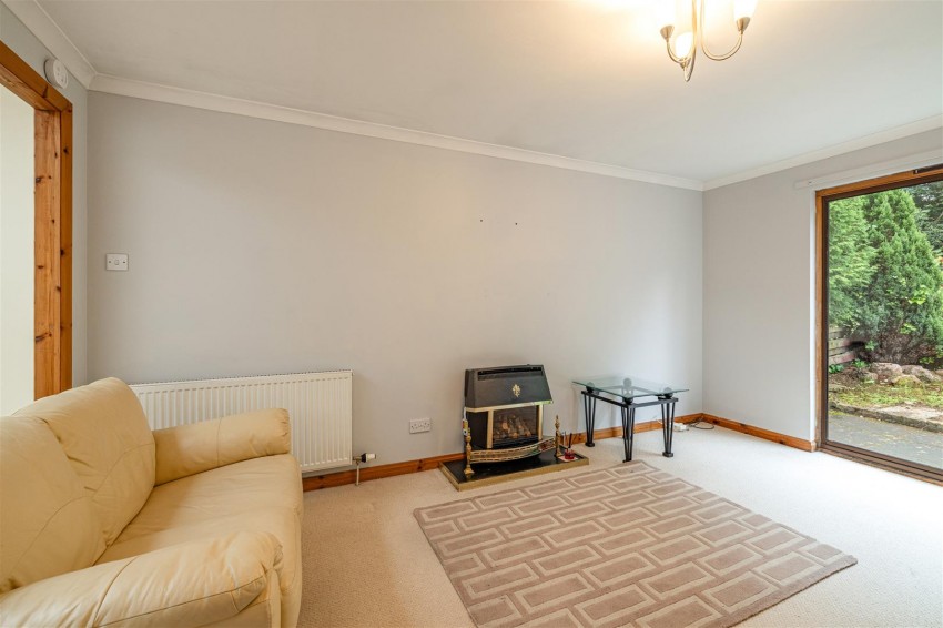 Images for 8 Lowood Park, Tweedbank, Galashiels