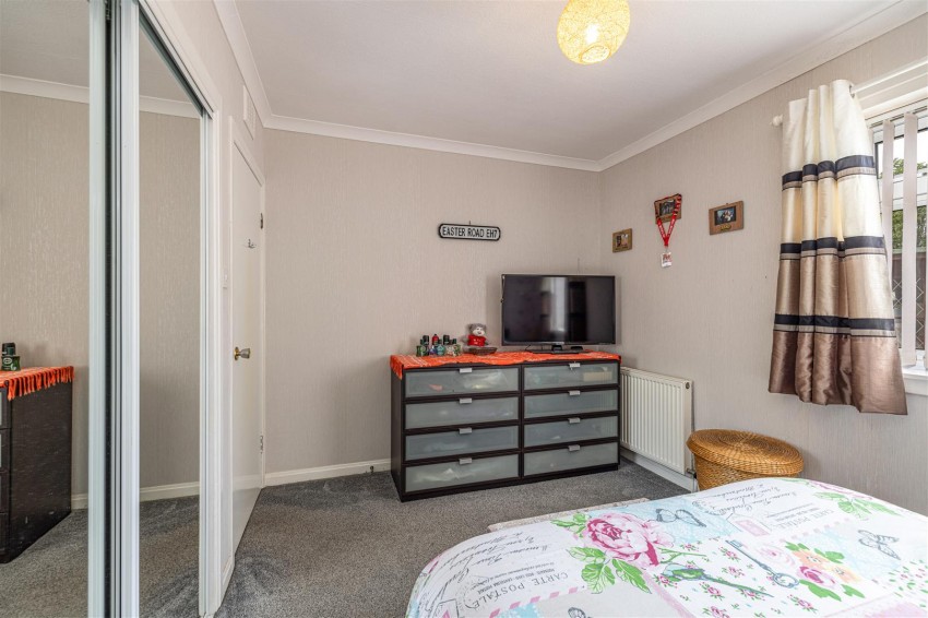 Images for 19 Brunton Park, Bowden, Melrose