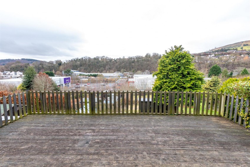 Images for 200 Magdala Terrace, Galashiels