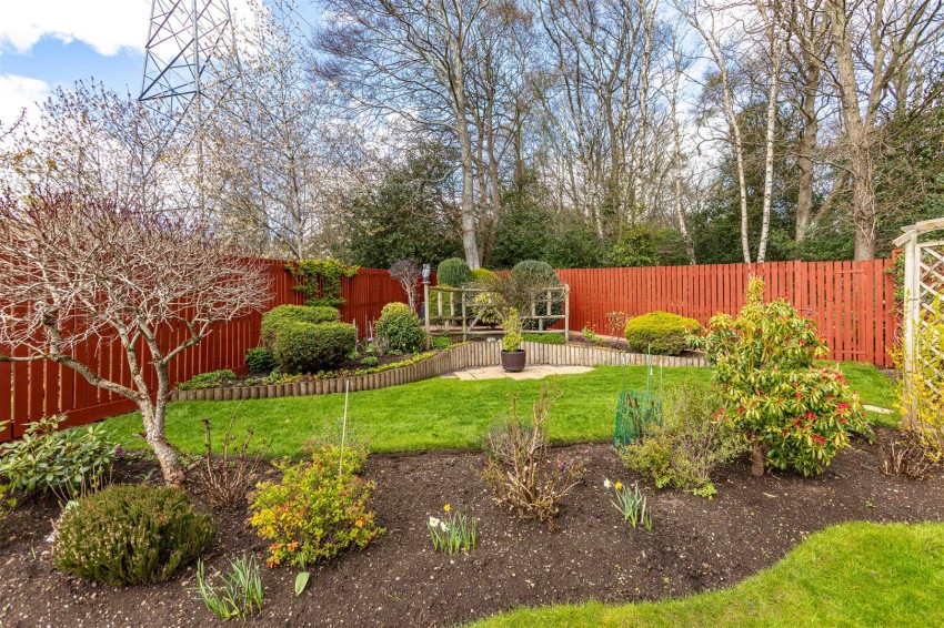 Images for 6 Eildon Lodge Gardens, Galashiels